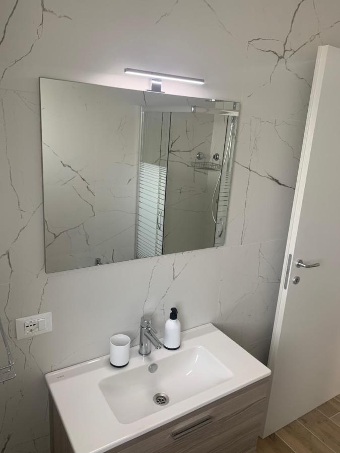 Ca De L'Ora Apartman Malcesine Kültér fotó